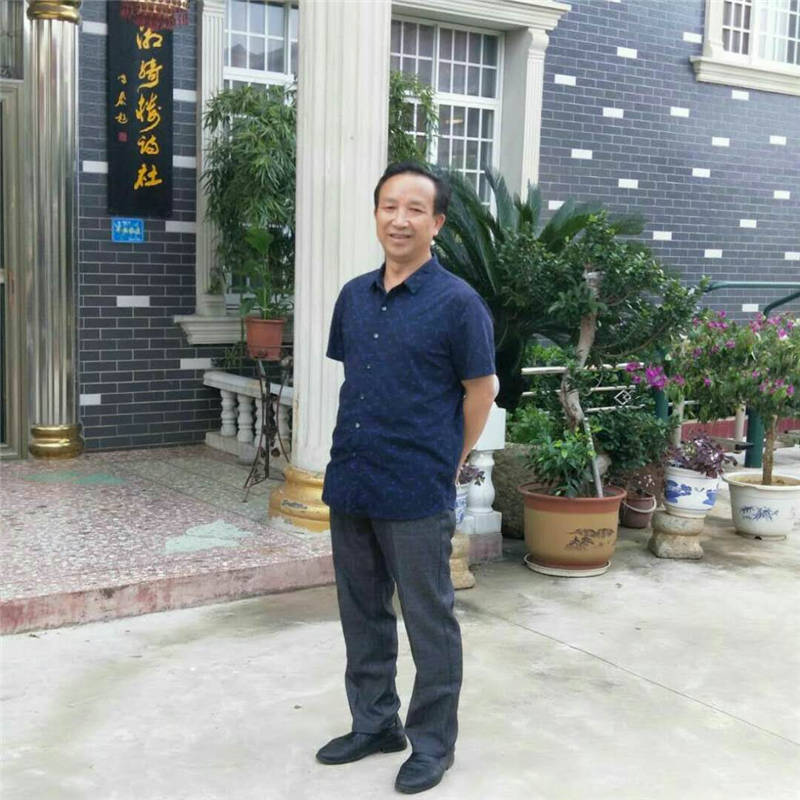 李建国诗词